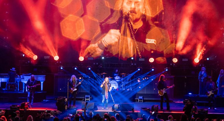 Claypaky Xtylos Shine on Lynyrd Skynyrd’s “The Sharp Dressed Simple Man Tour”